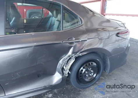 2021 Toyota Camry Se z USA, uszkodzony, nr VIN 4T1G11AK6MU422656